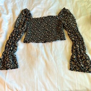 Like new shirt… so cool!!! Flattering sleeves!